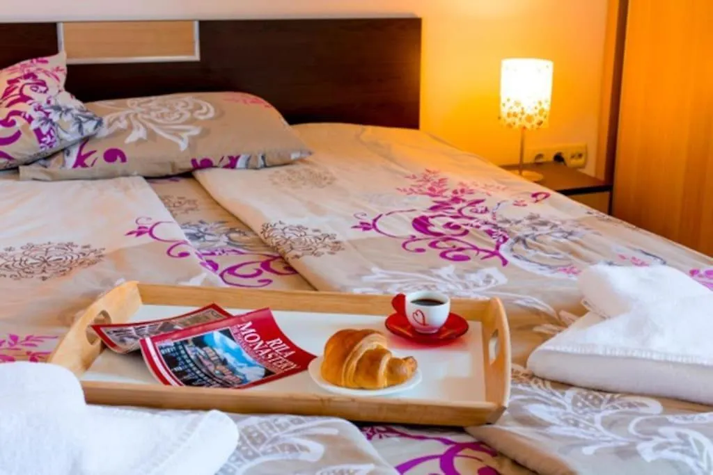 Alba Apartment - Prime Location Sofia