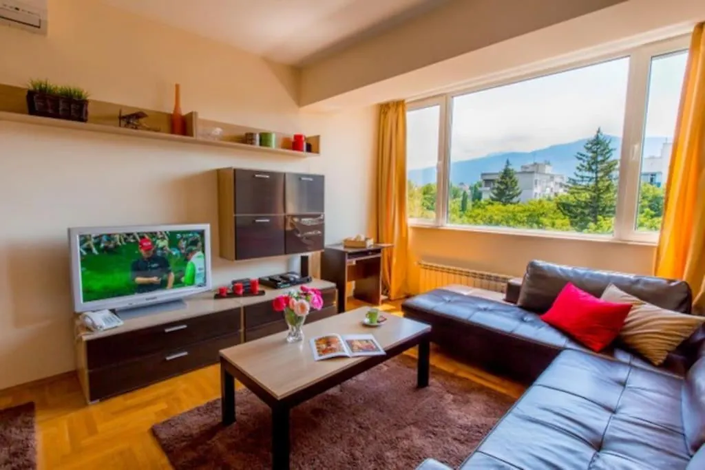 Alba Apartment - Prime Location Sofia